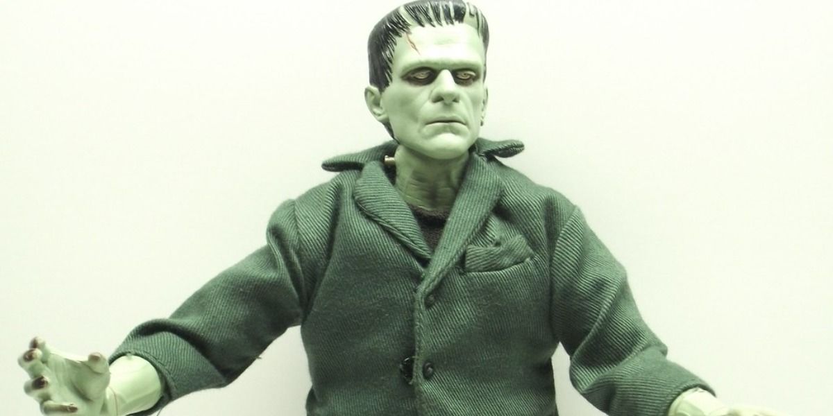 Frankenstein 5 Ways Boris Karloff Is The Best Monster (& 5 Its Robert De Niro)