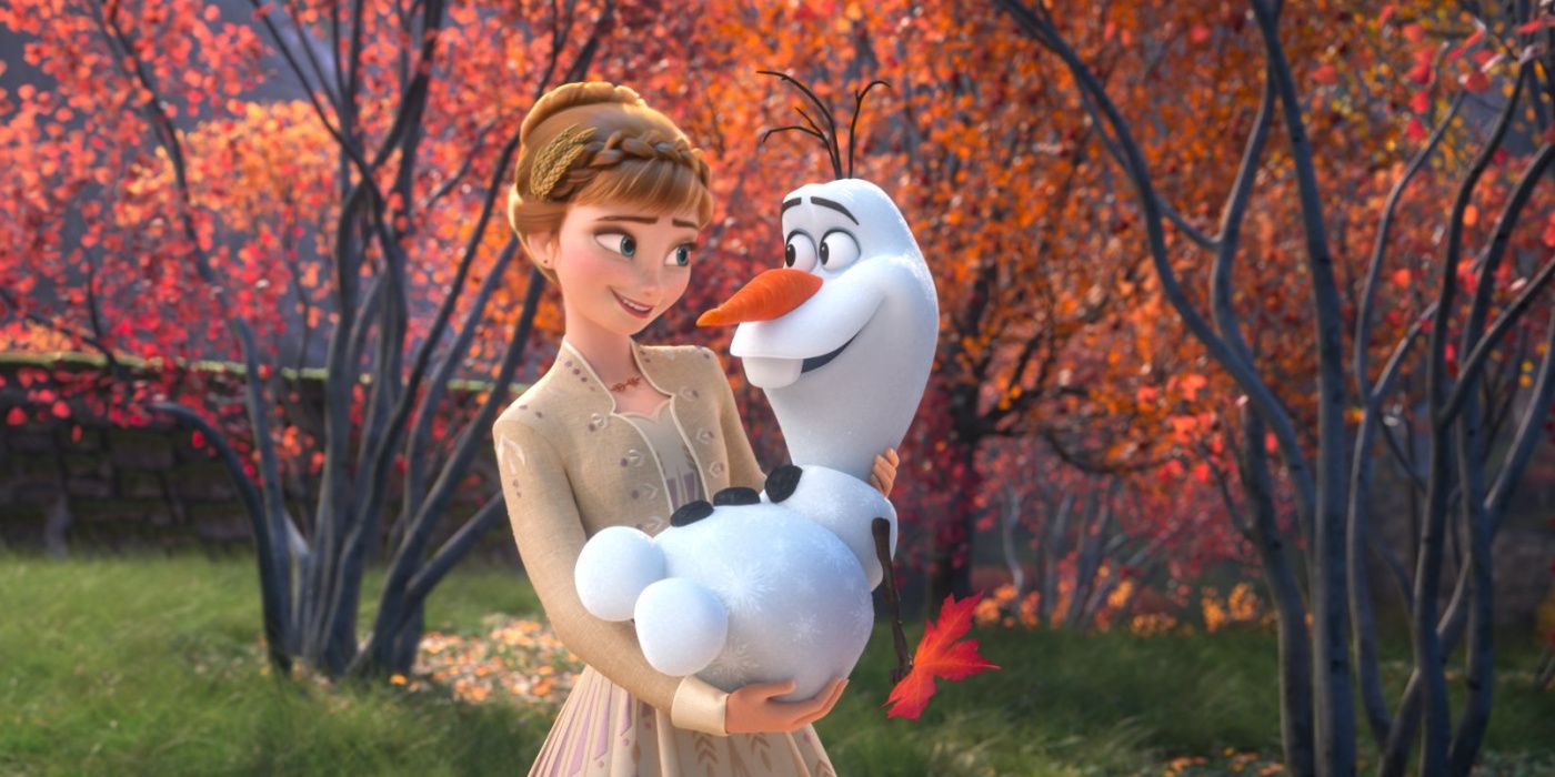 Anna holds Olaf in Frozen 2