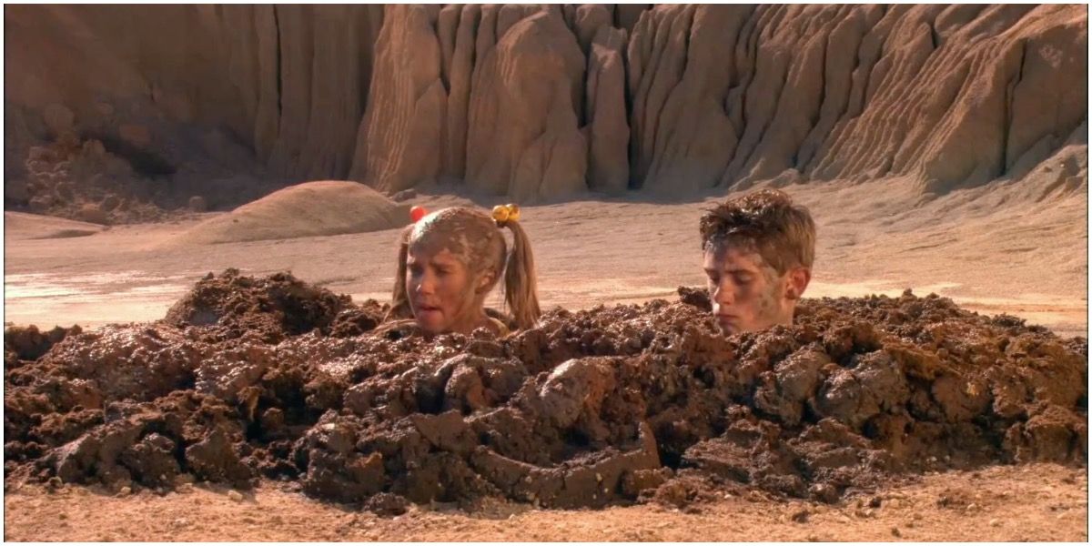 Gertie and Gary Giggles in Spy Kids 2, Gertie and Gary Giggles in camel poop