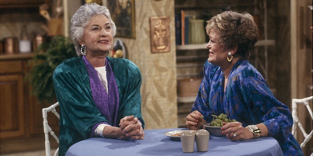 Dorothy and Blanche talking in the kitchen.