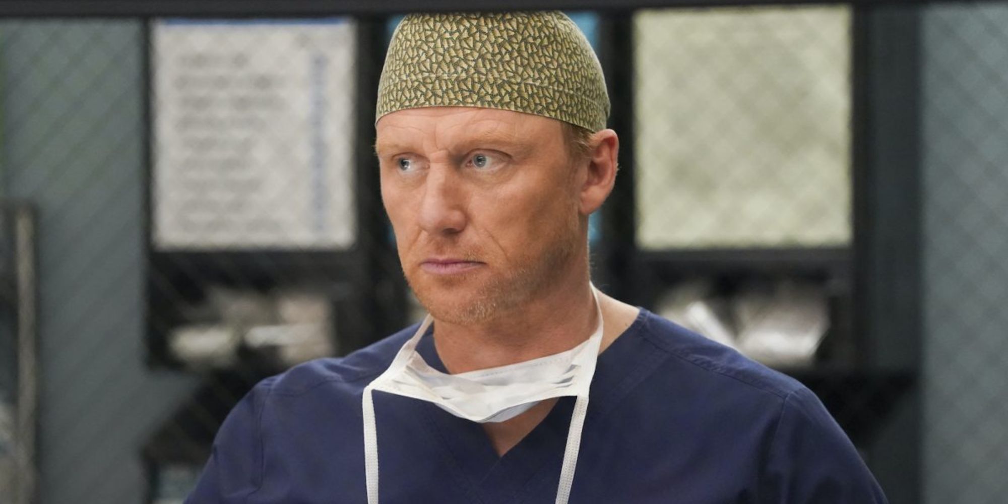 Owen Hunt no pós-operatório de Grey's Anatomy.