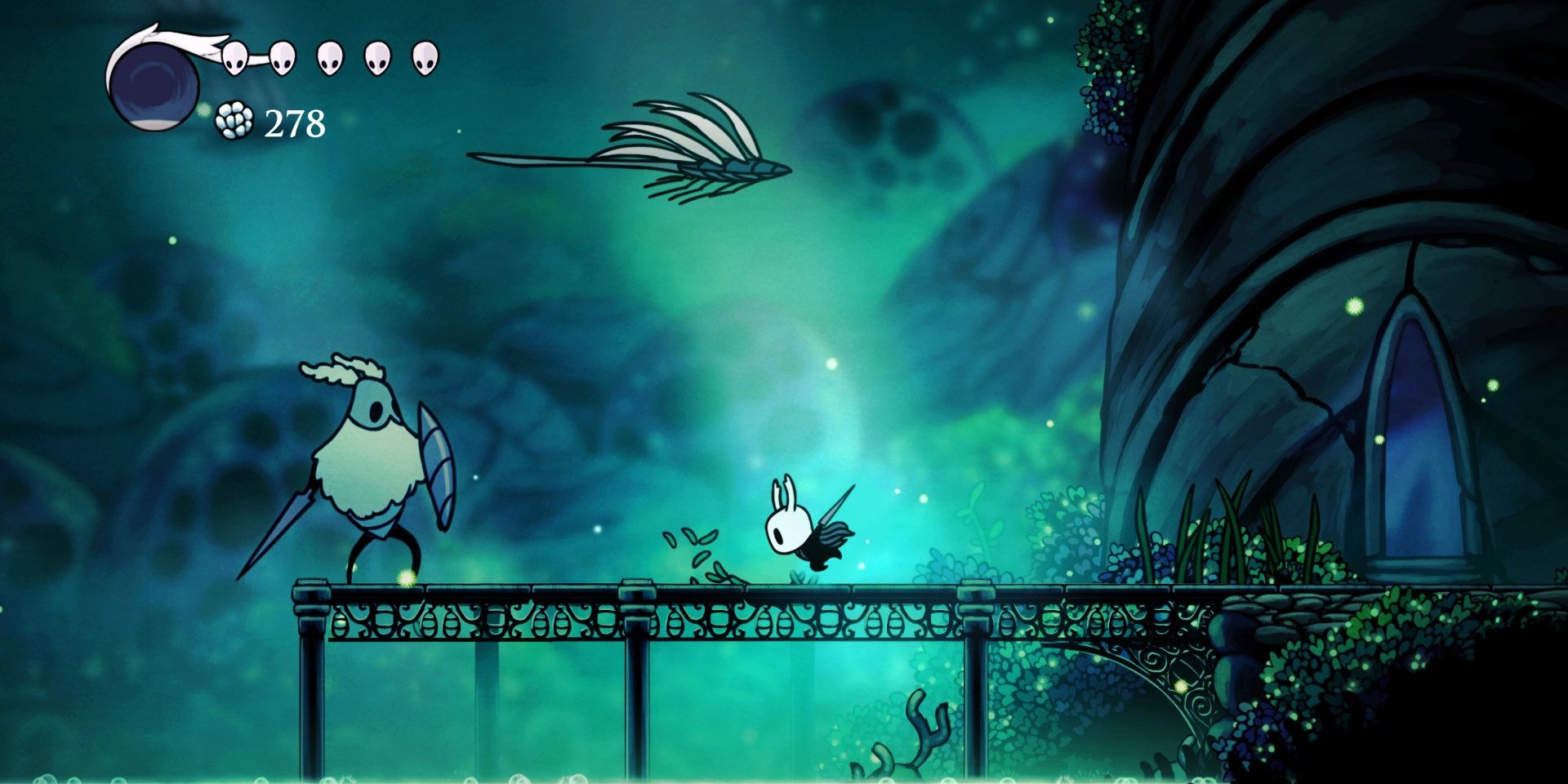 O cavaleiro correndo em direção a um inimigo em Hollow Knight