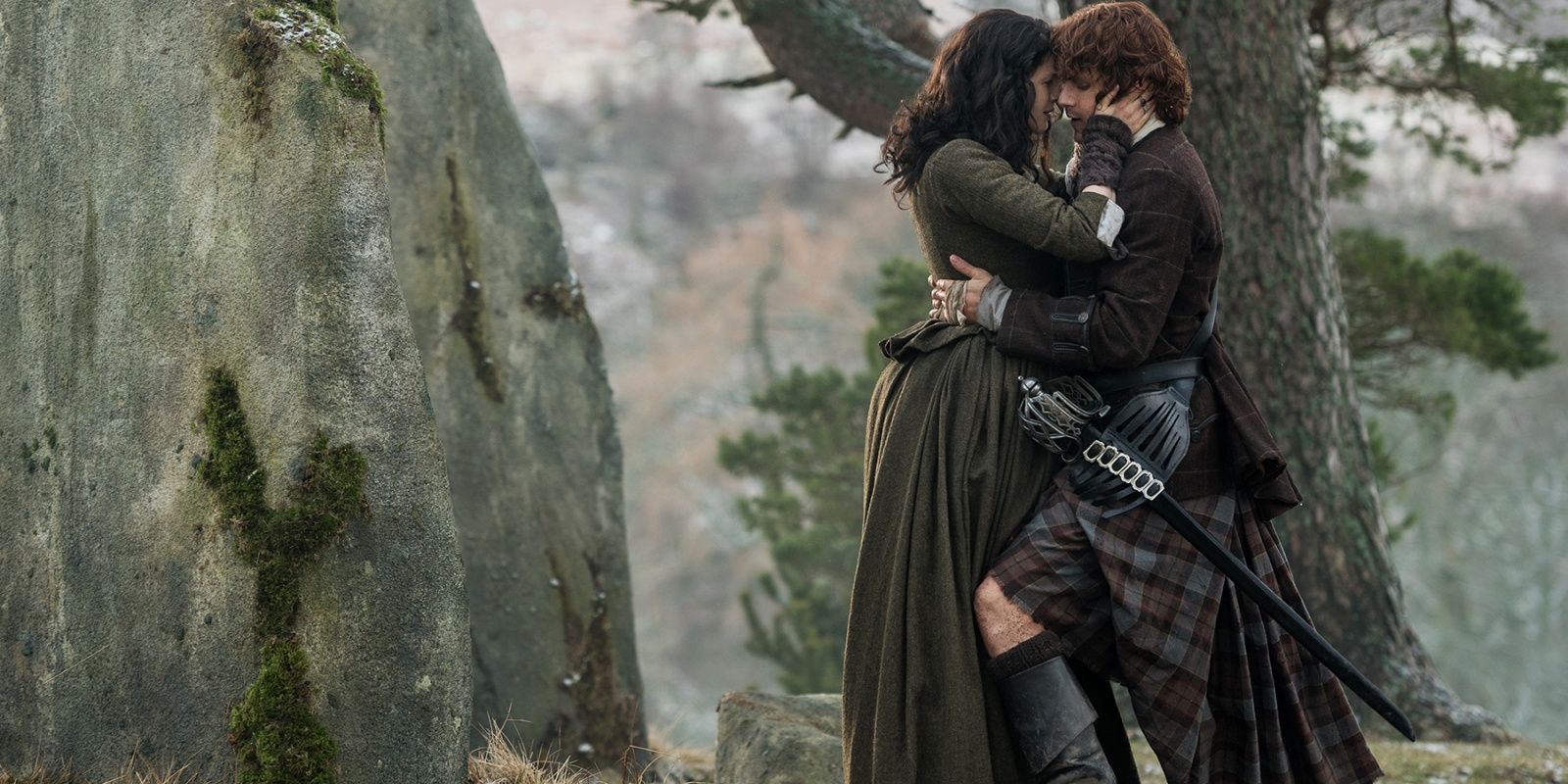 Jamie Sends Claire Back To The Future in Outlander.