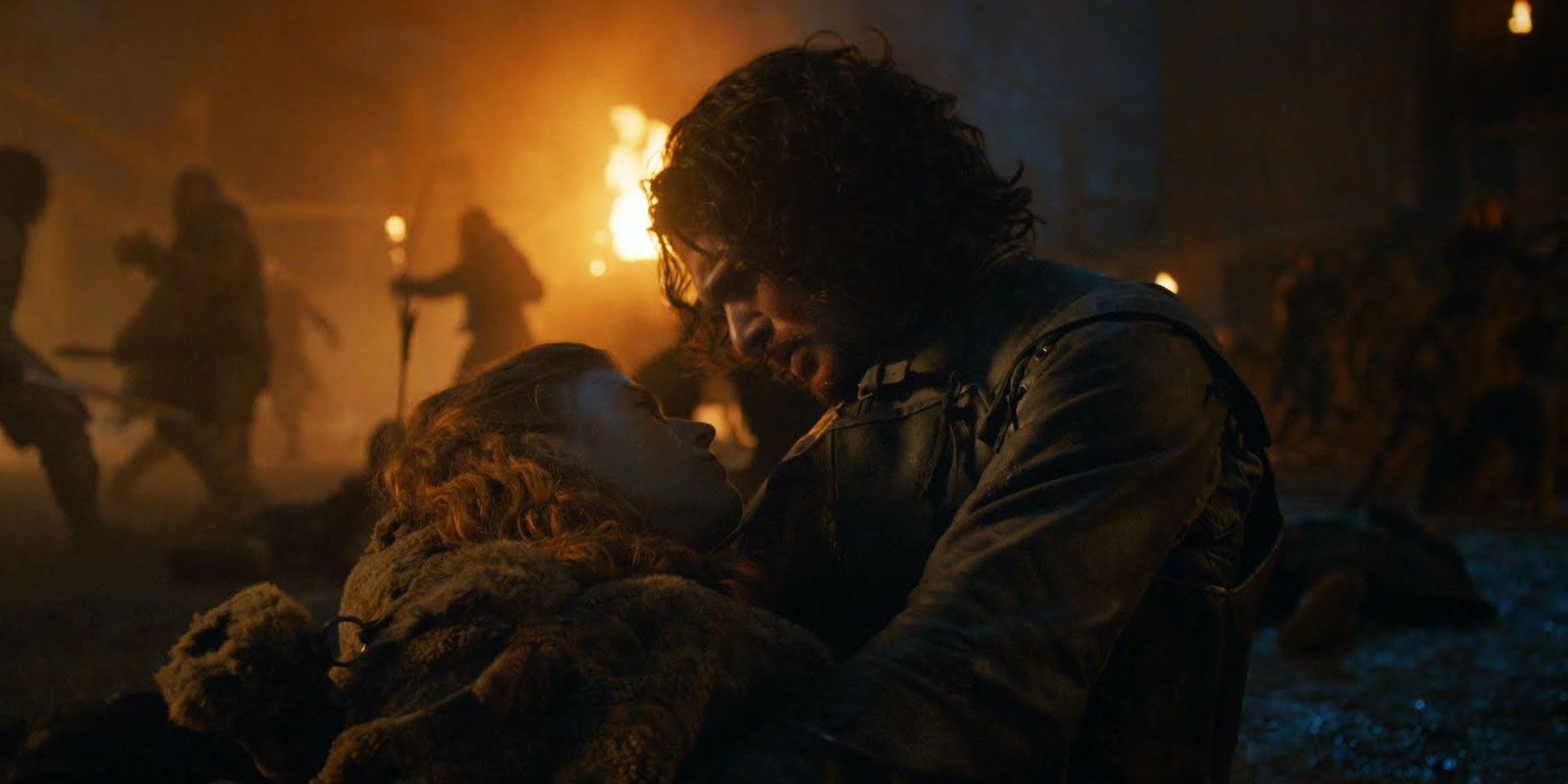 Jon Snow holding a dying Ygritte in Game of Thrones