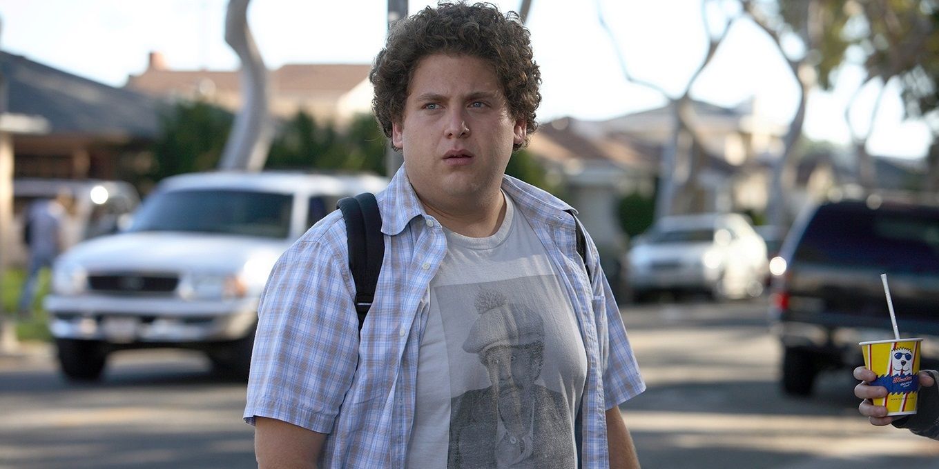 Jonah Hill standing in a parking lot in Superbad