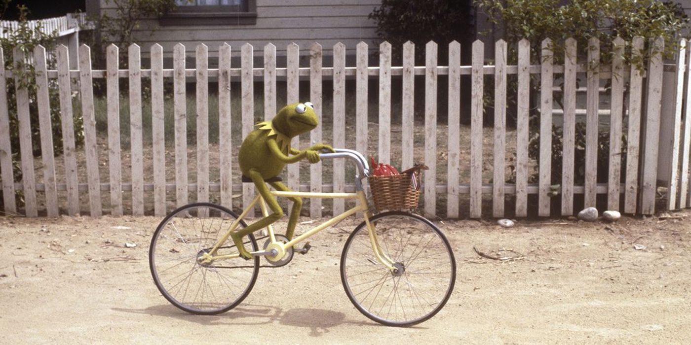 Kermit bicycle Muppet Movie
