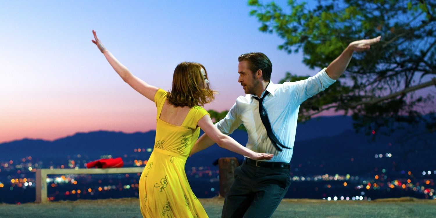 Emma Stone and Ryan Gosling dance on a cliff side in La La Land