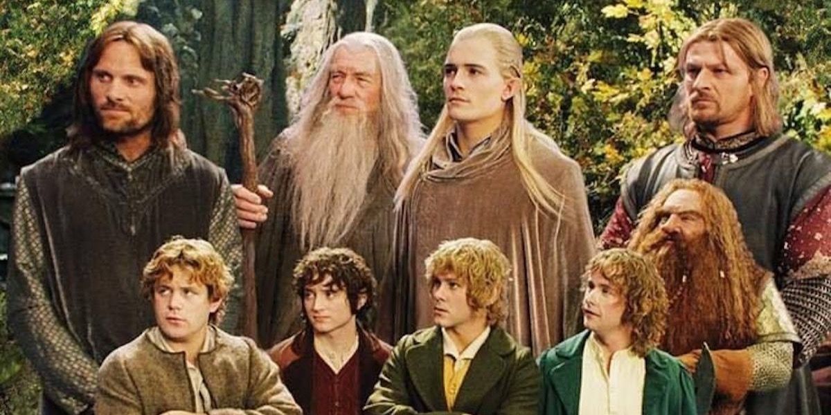 The Fellowship standing together in Lord of the Rings: The Fellowship of the Ring (2001)