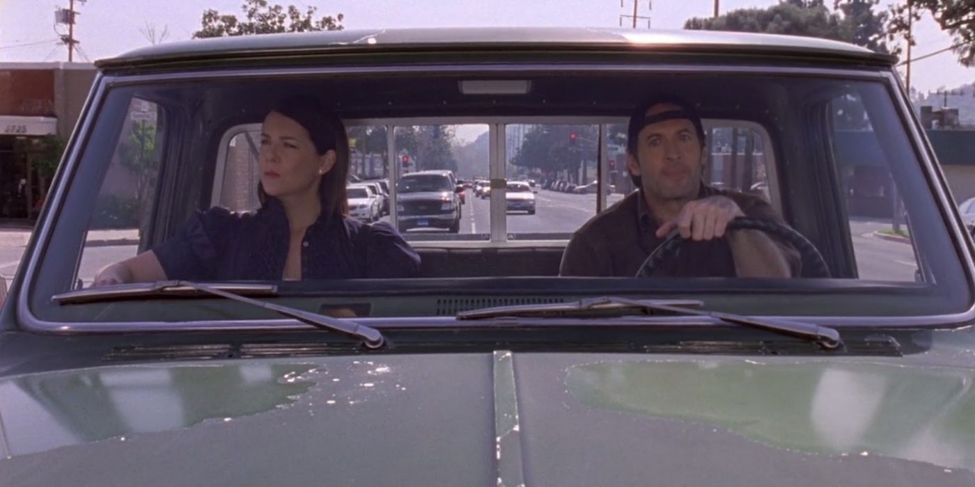 Gilmore Girls: Luke and Lorelai's Relationship Timeline, Season By Season