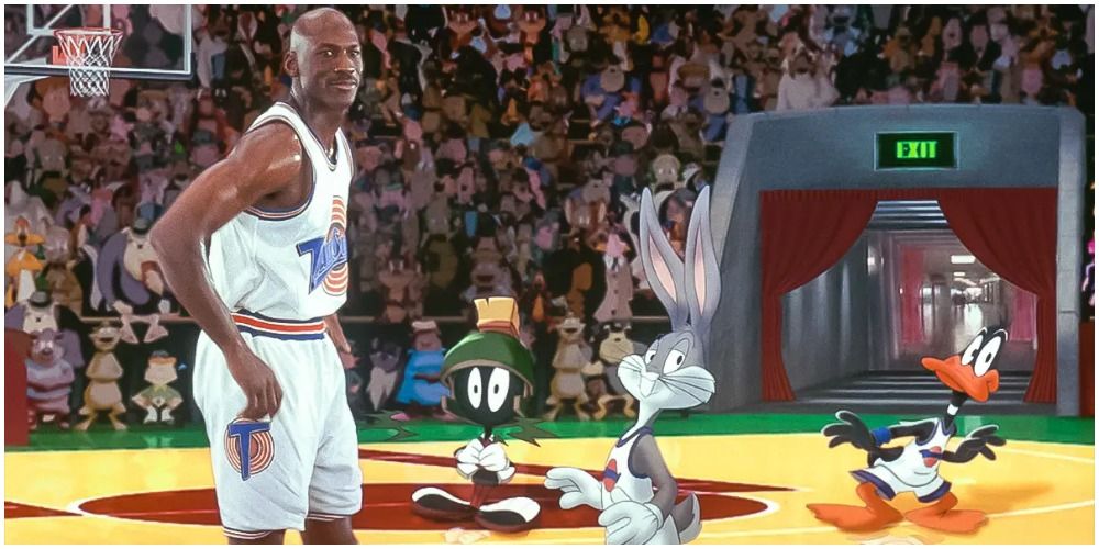 Michael Jordan Playing Basketball With Looney Toon Characters