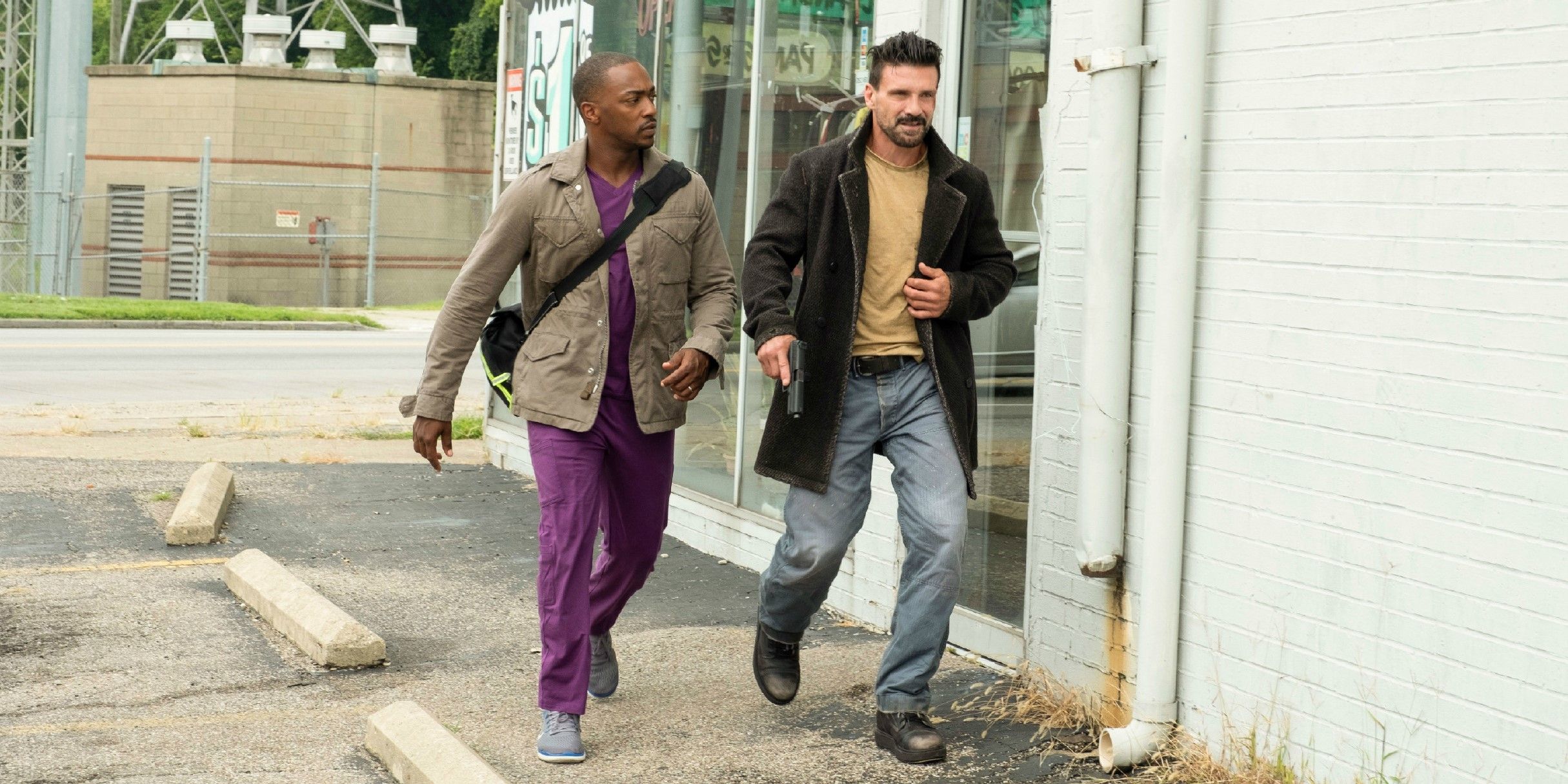 Frank Grillo and Anthony Mackie walking side by side in Point Blank