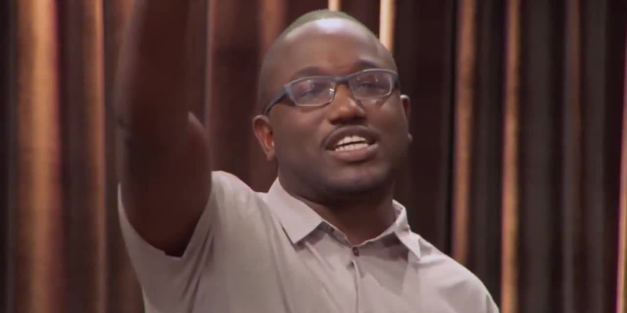 Hannibal Buress' shout out to Christina Applegate.