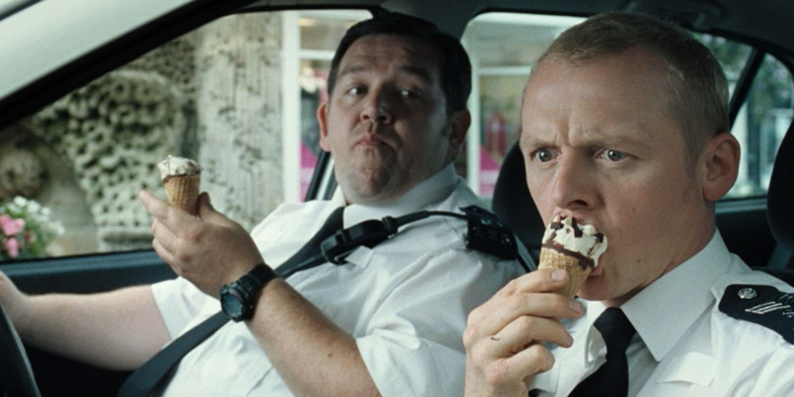 Simon Pegg and Nick Frost eating ice cream in Hot Fuzz