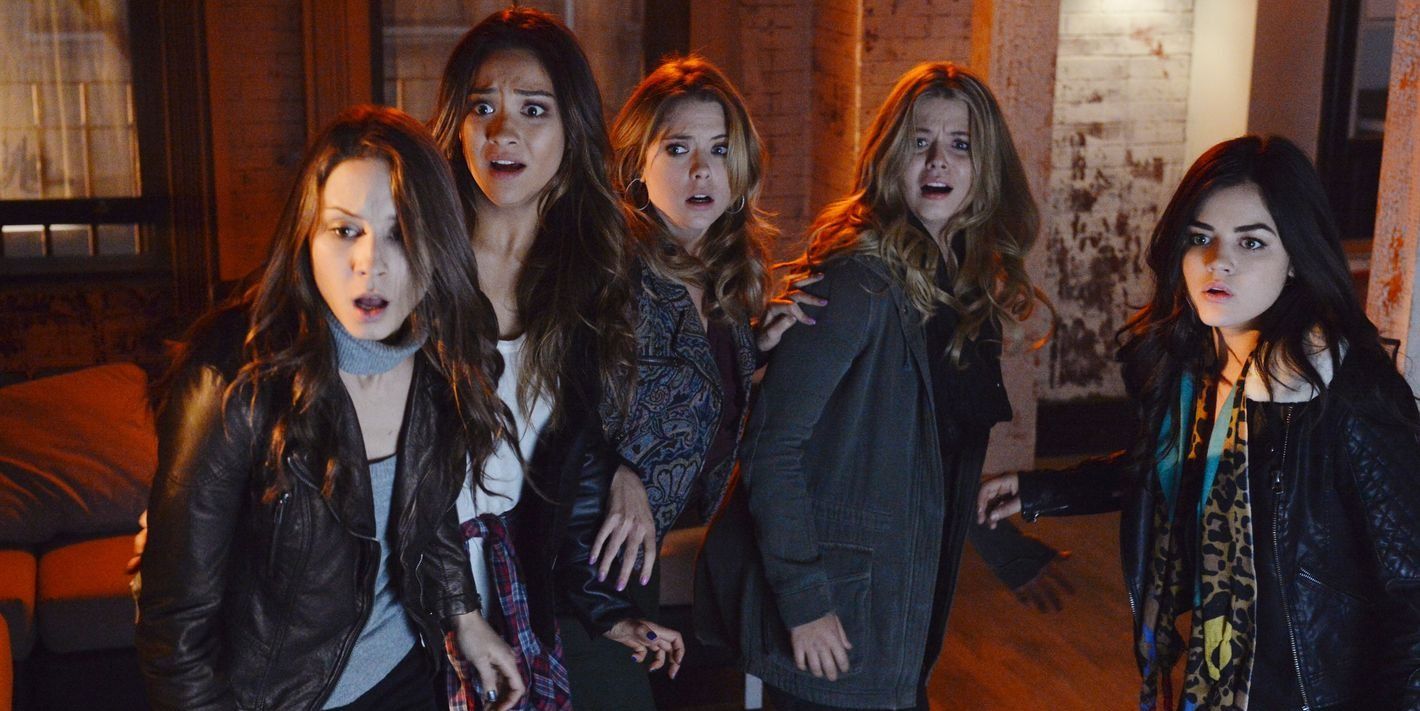 Pretty Little Liars: 10 Major Flaws Of The Show That Fans Chose To Ignore