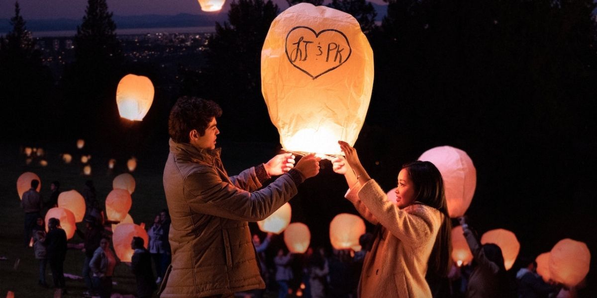 Peter and Lara Jean with the floating lantern 