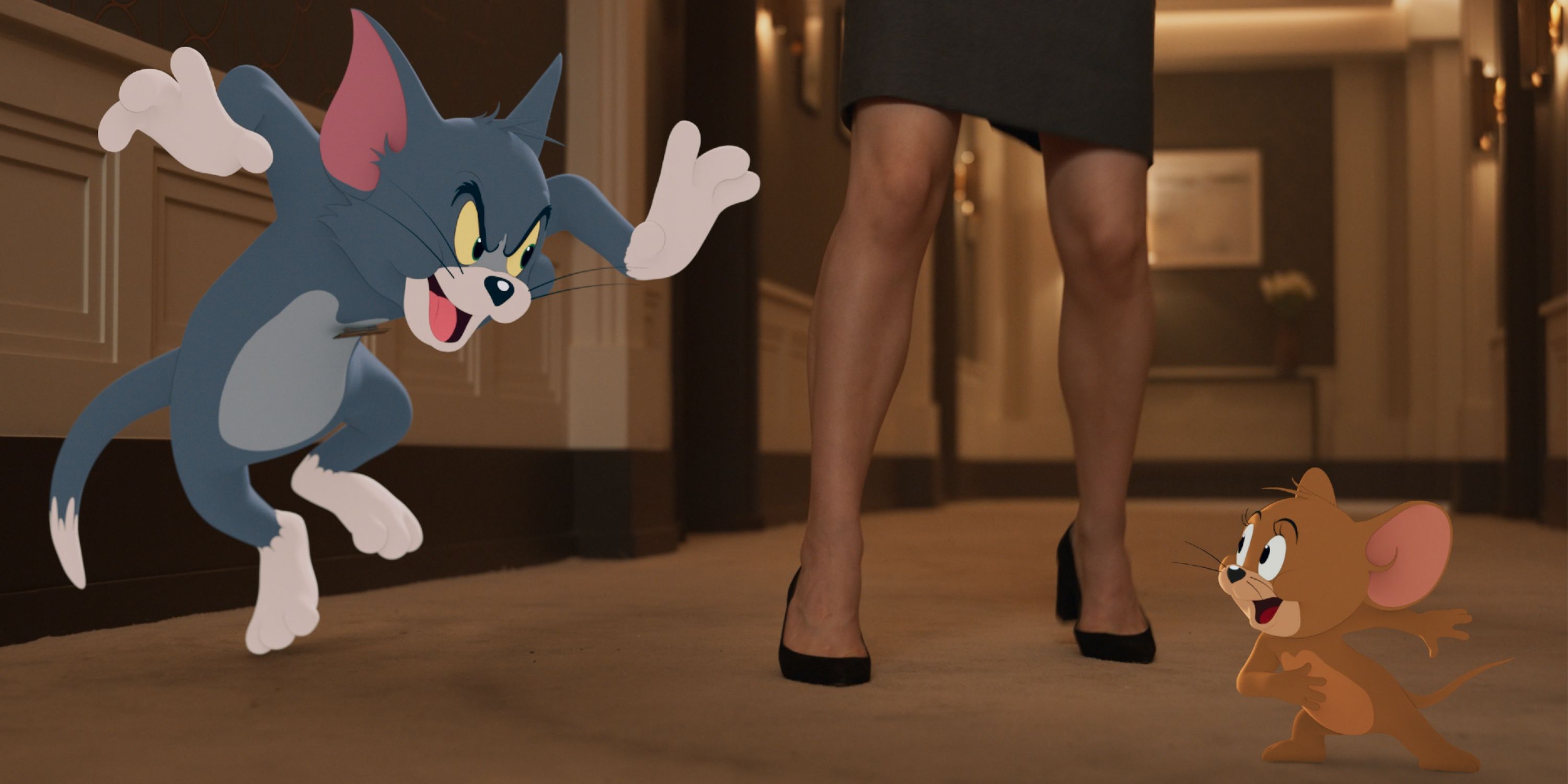 Tom &amp; Jerry chase each other in a hotel hallway