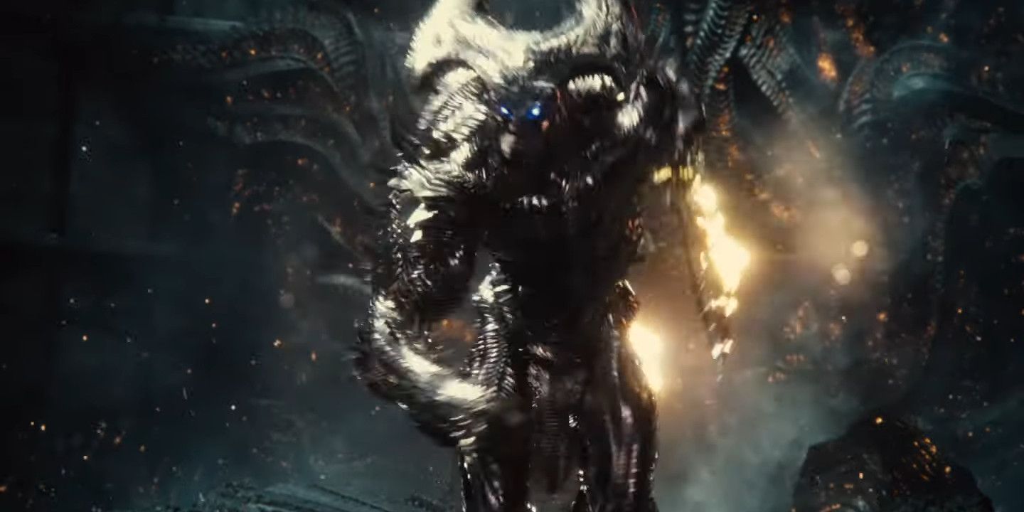 Zack Snyder's Justice League Snyder Cut Steppenwolf with Blue Eyes Charging in