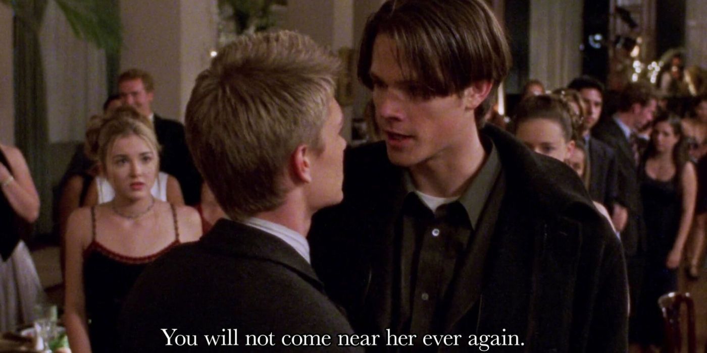 Dean and Tristan fight at the school dance on Gilmore Girls