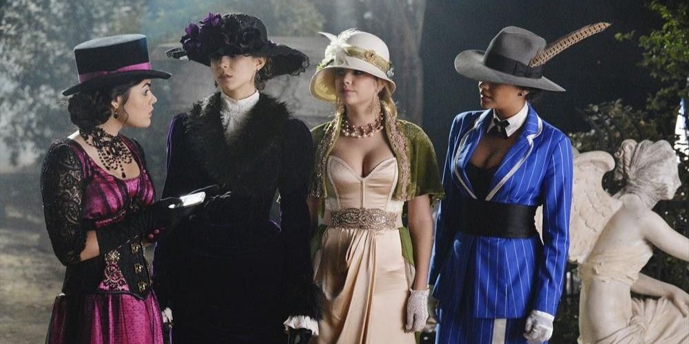 Aria, Spencer, Hanna, and Emily in Halloween costumes on Pretty Little Liars