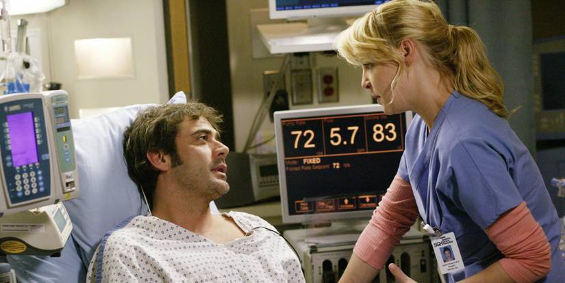 Izzie talks to Denny at the hospital in Grey's Anatomy