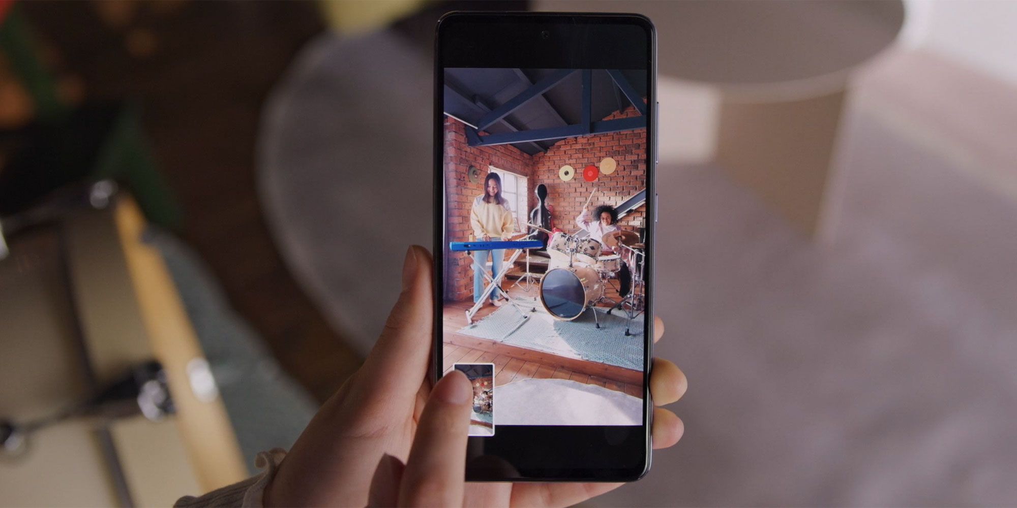 Samsung Galaxy A52, A52 5G & A72 Take Fun Photos (With Snapchat’s Help)