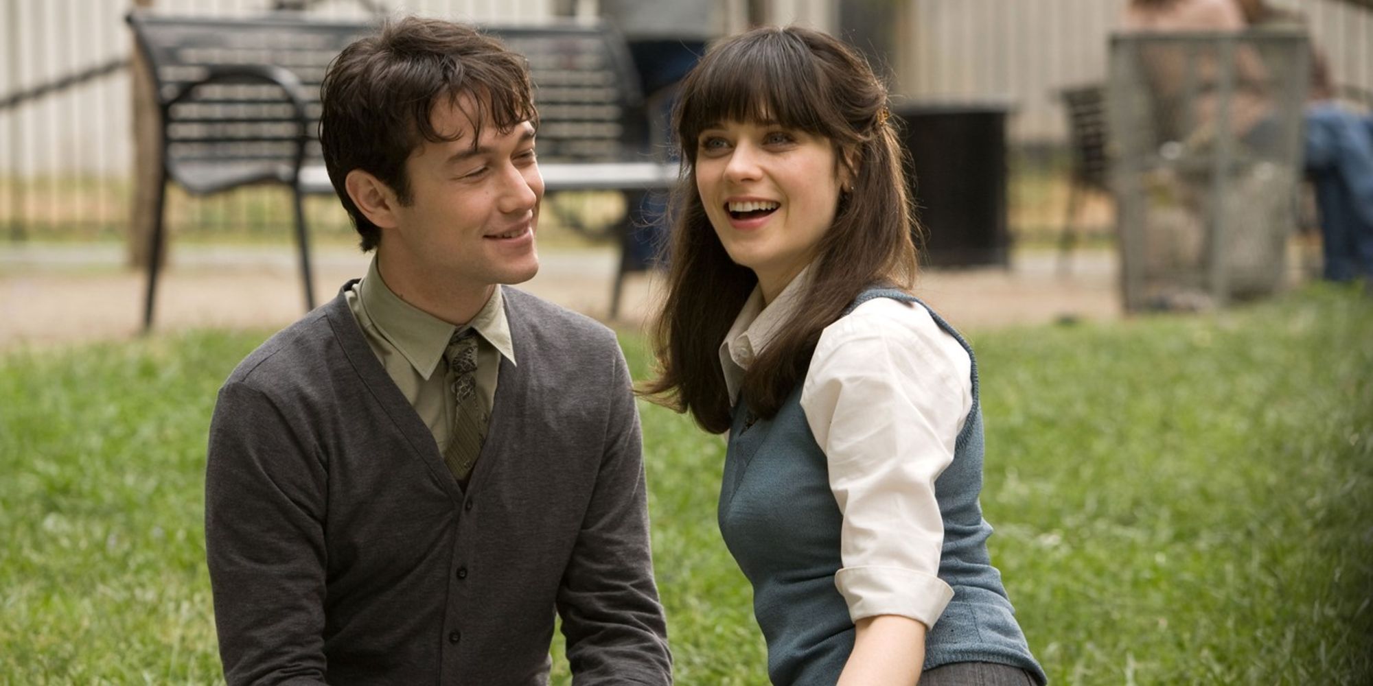 Tom and Summer at the park laughing in 500 Days Of Summer.