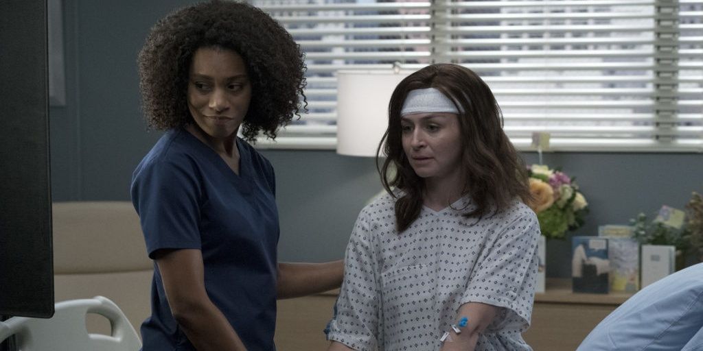 Amelia wakes up from surgery in Season 14's &quot;Ain't That a Kick in the Head&quot;