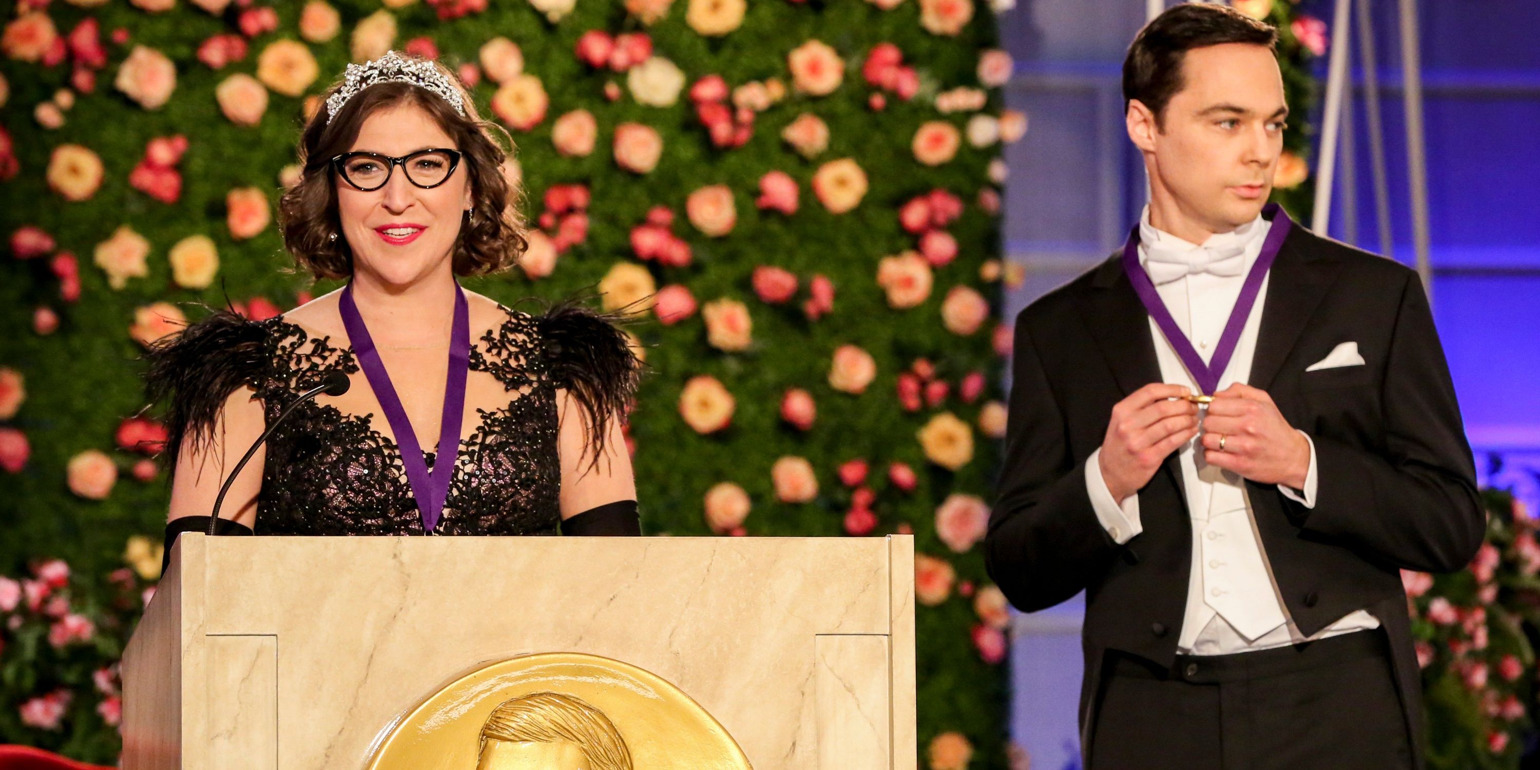 Amy and Sheldon win an award in TBBT