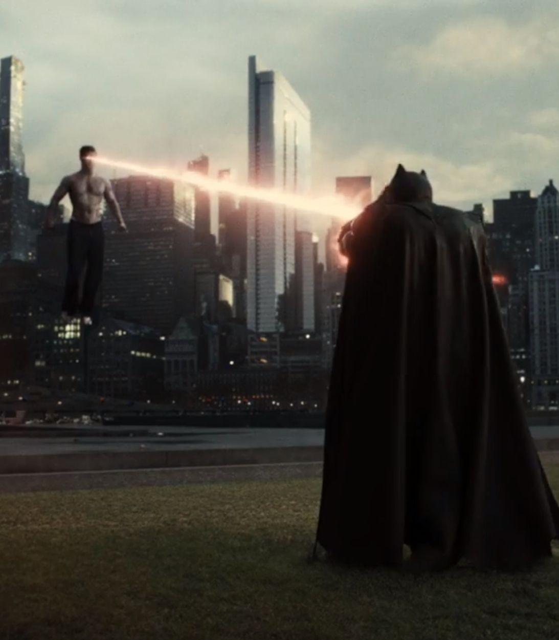 Batman vs Superman in Justice League Snyder Cut Vertical
