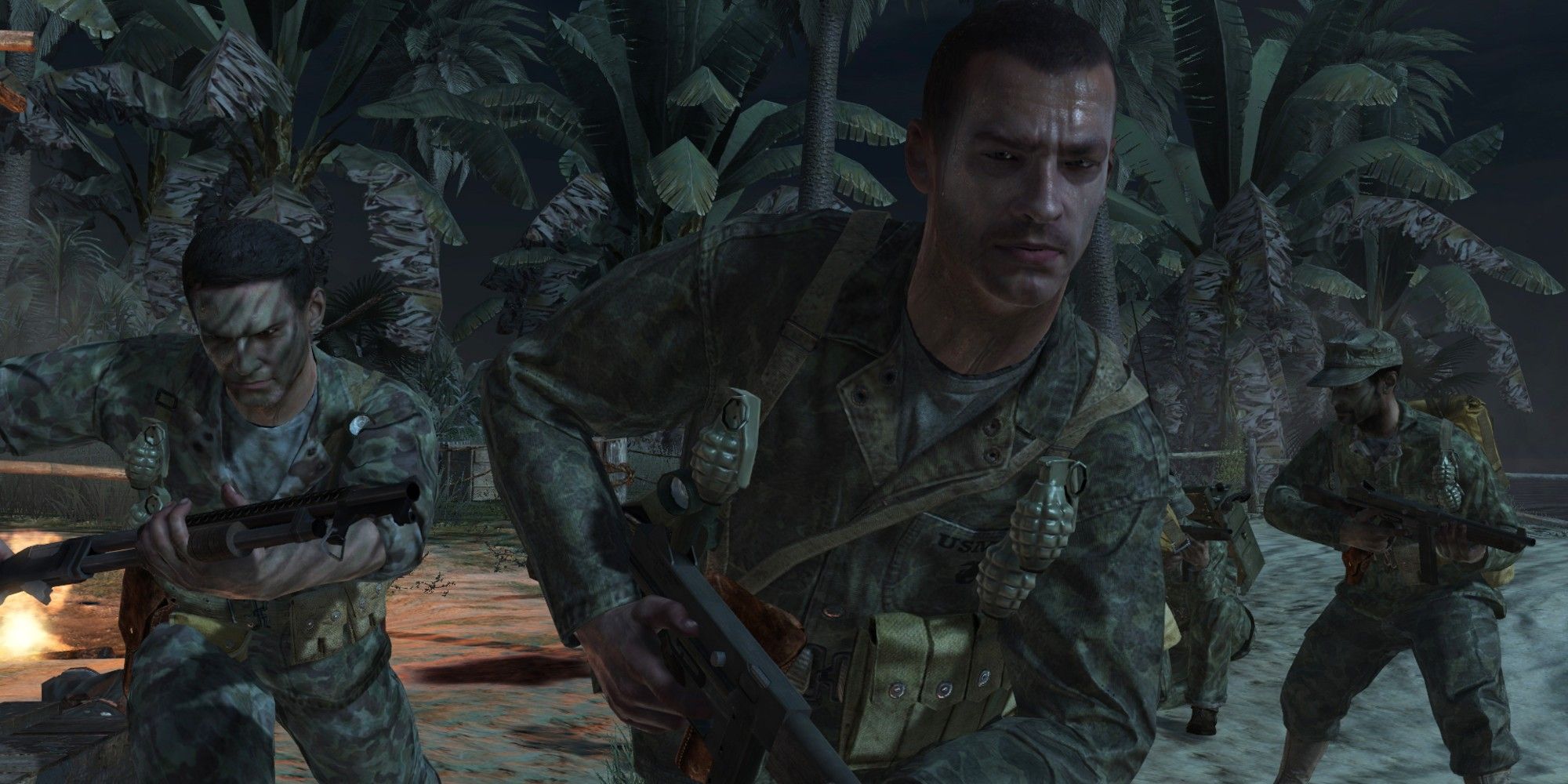 A group of soldiers in the jungle at night in Call of Duty Warzone