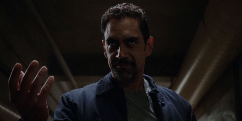 Eli tortures Joseph for information in Agents of SHIELD