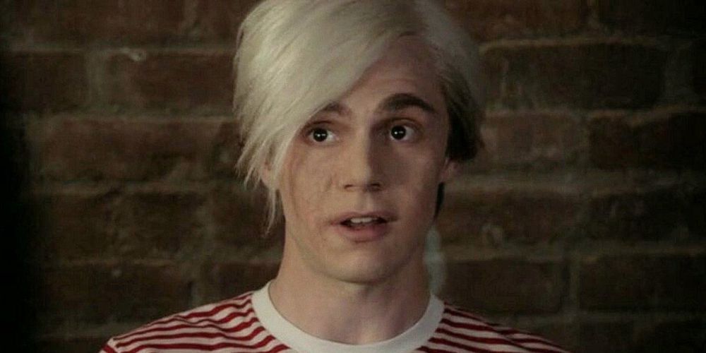 Evan Peters as artist Andy Warhol in American Horror Story: Cult