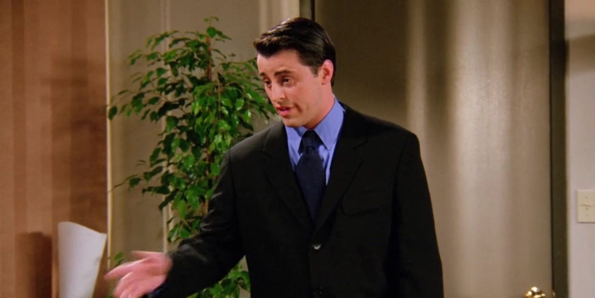10 Questionable Workplace Choices In Friends