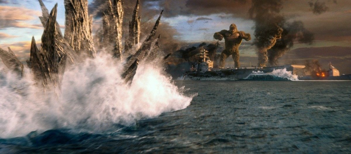 Godzilla vs Kong Gozilla heading towards Kong
