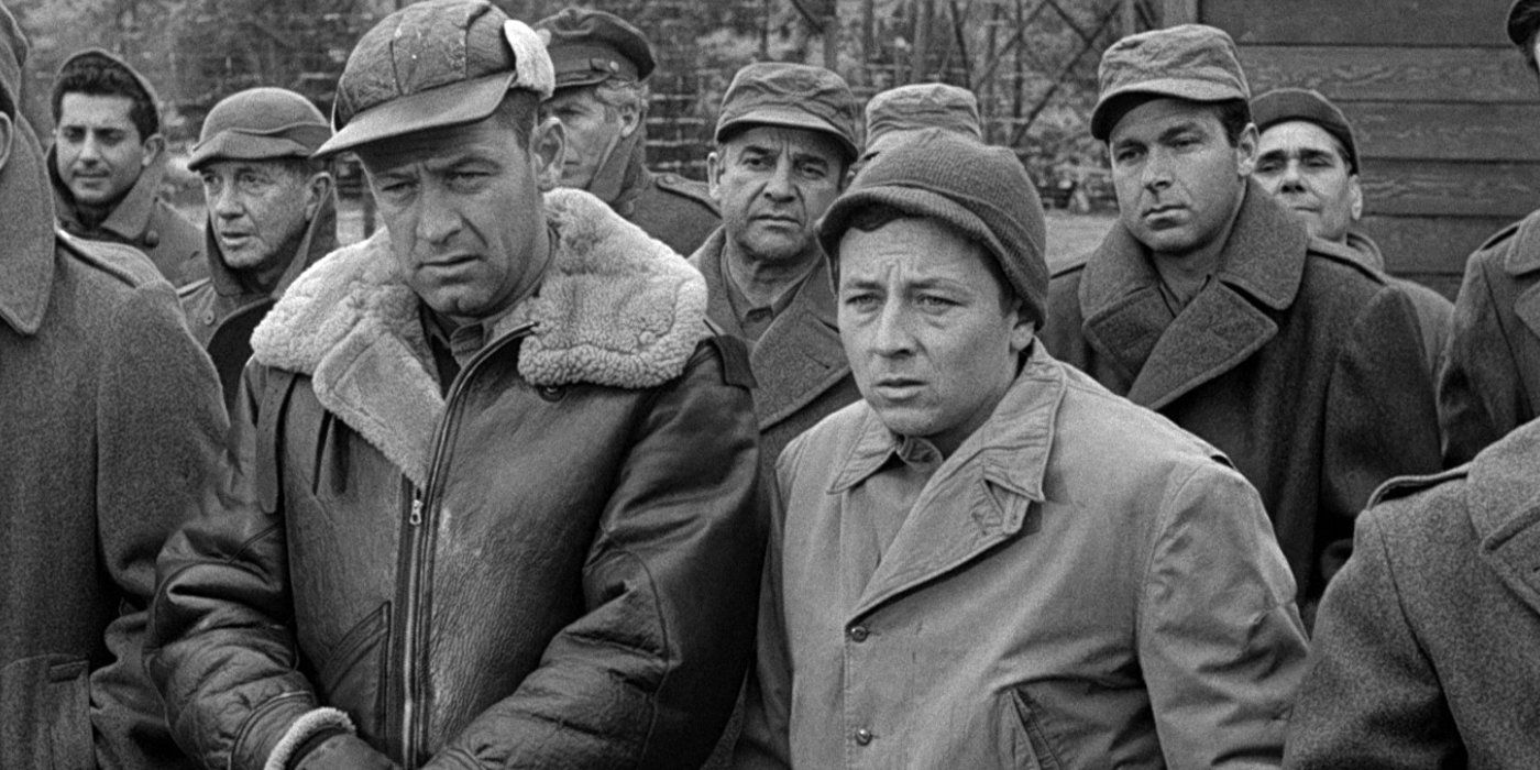 A group of war prisoners tries to weed out a rat in their ranks in Stalag 17