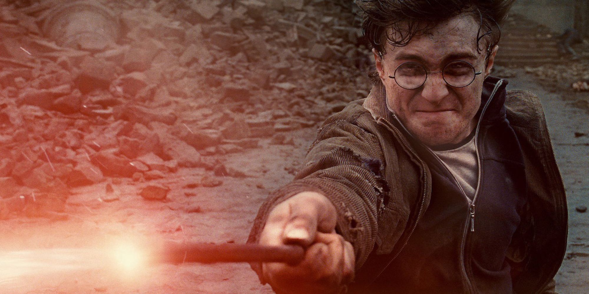A bloodied Harry uses a spell in Harry Potter and the Deathly Hallows Part 2