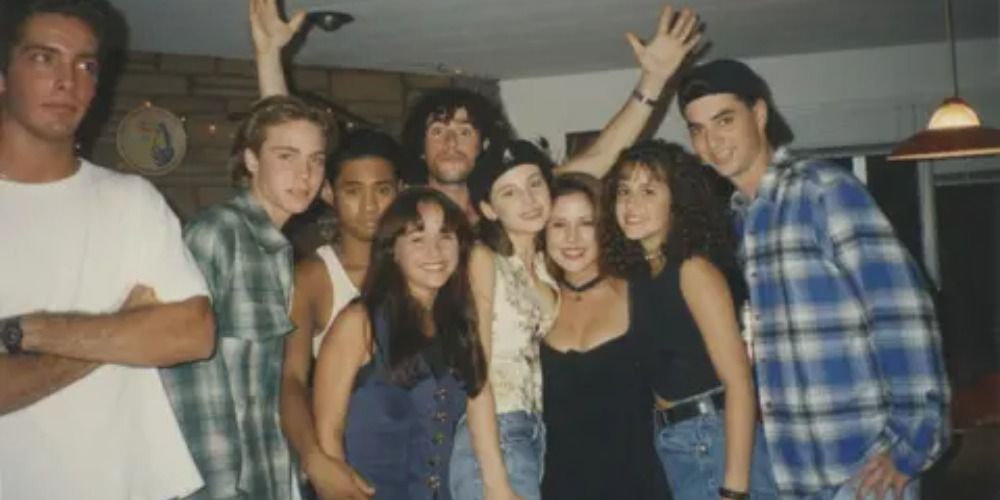Jonathan Brandis with group of teen friends in Kid 90