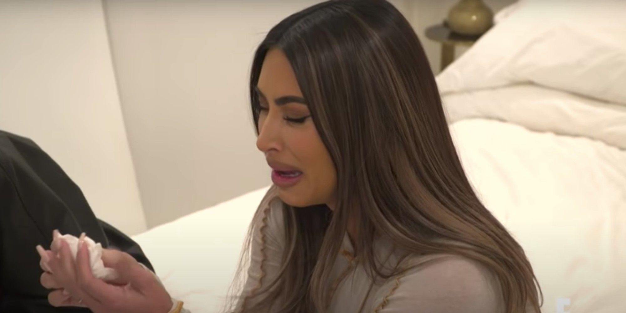 KUWTK Kim Kardashian crying in season 20 trailer