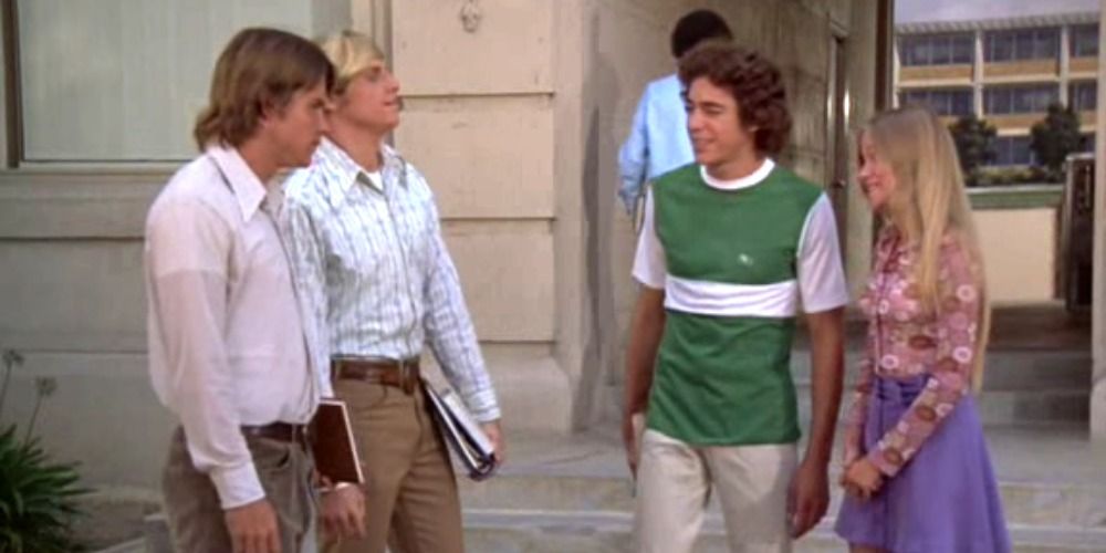 Marcia and Greg talking with boys at Westdale on The Brady Bunch