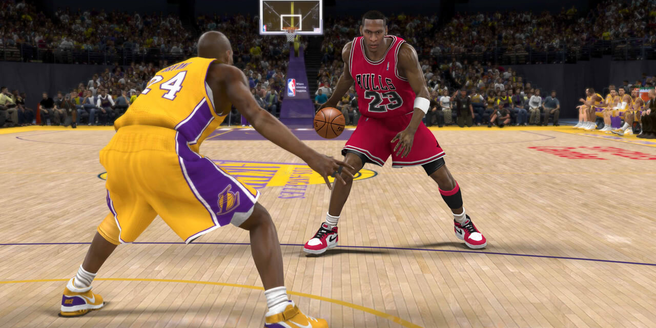 Um jovem Michael Jordan dribla na frente de Kobe Bryant na NBA 2K11