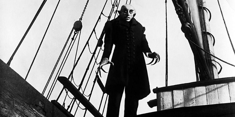 Nosferatu the vampire on a ship in Nosferatu