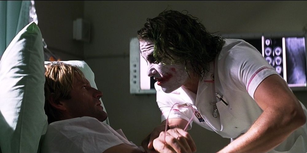 Two-Fact and the Joker face to face in the hospital