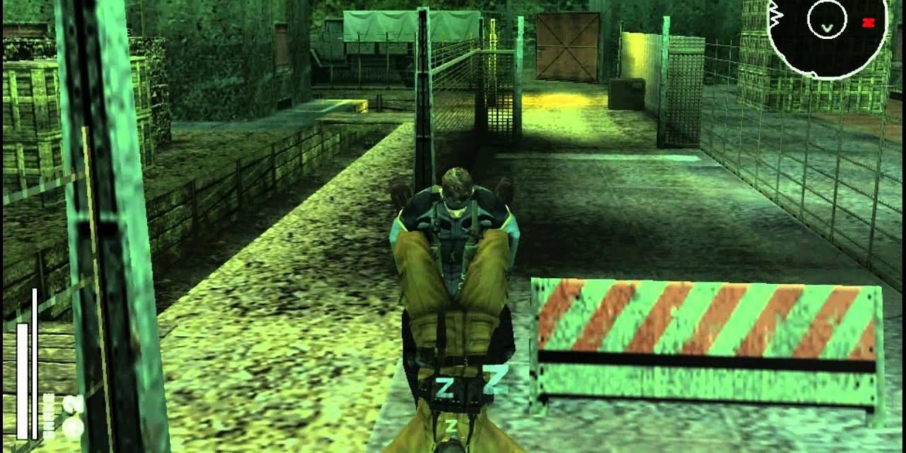 Snake drags a guard in Portable Ops Plus