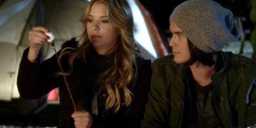 Hanna and Caleb camping on Pretty Little Liars