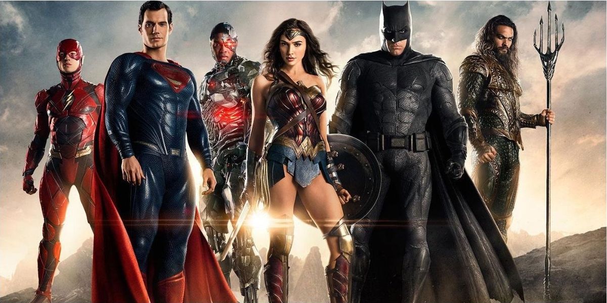 An image of the Flash, Superman, Cyborg, Wonder Woman, Batman, and Aquaman, all standing in a line