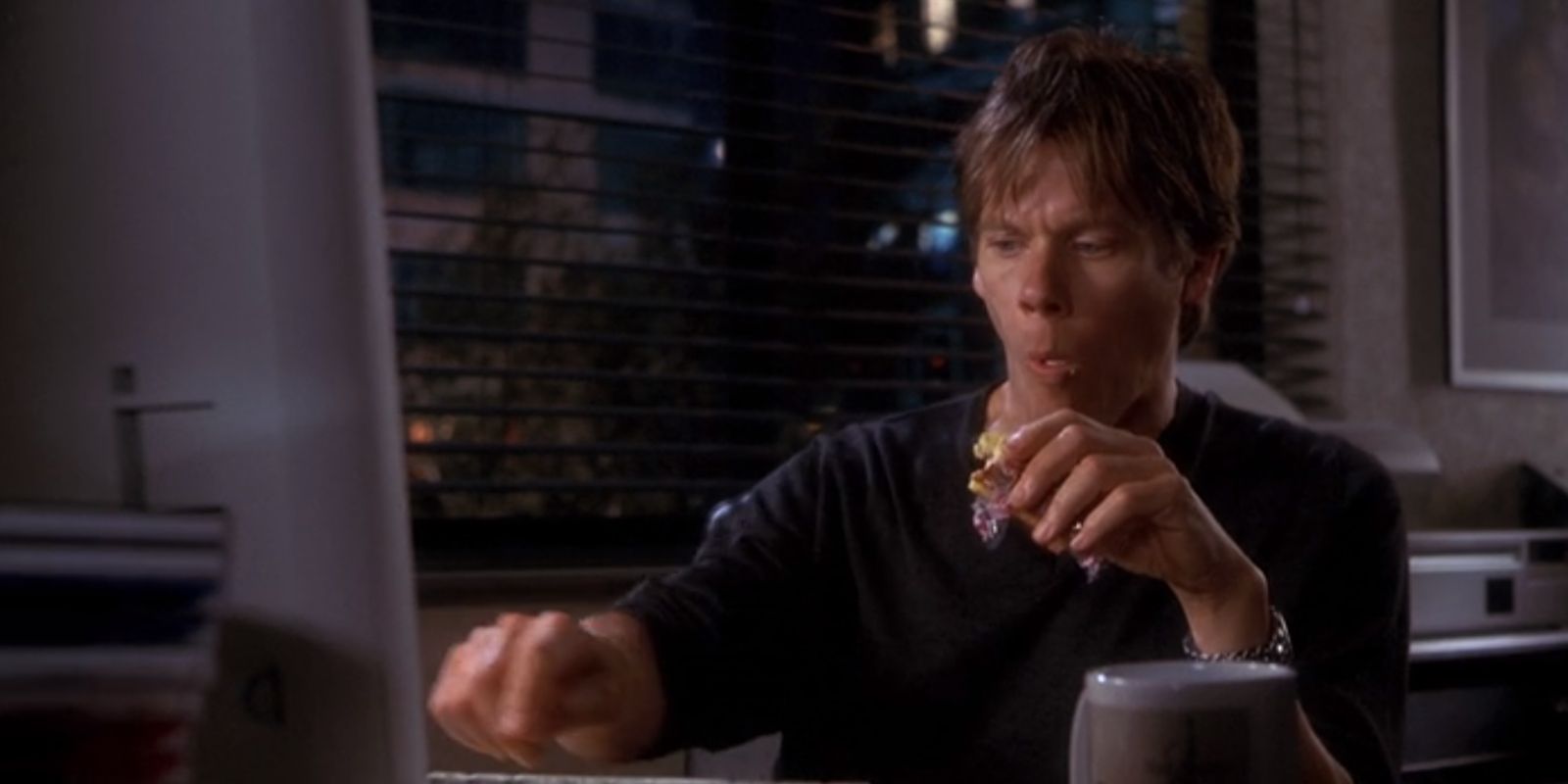 Sebastian Caine Eating A Twinkie - Hollow Man