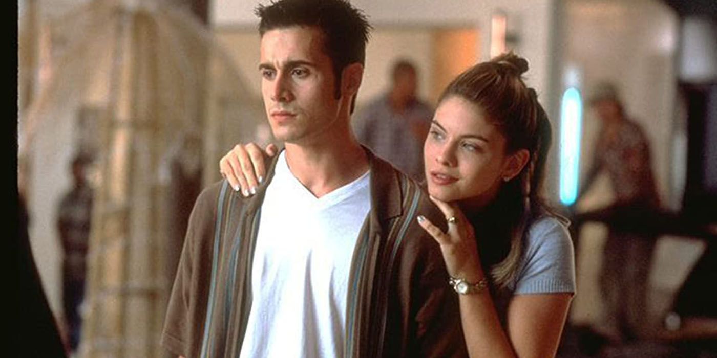 Freddie Prinze Jr and Rachel Leigh Cook in She's All That.