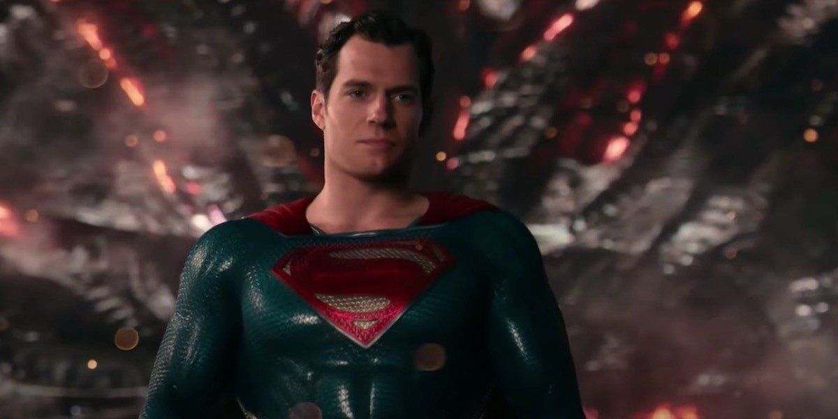 Superman with a digitally removed mustache in Justice League