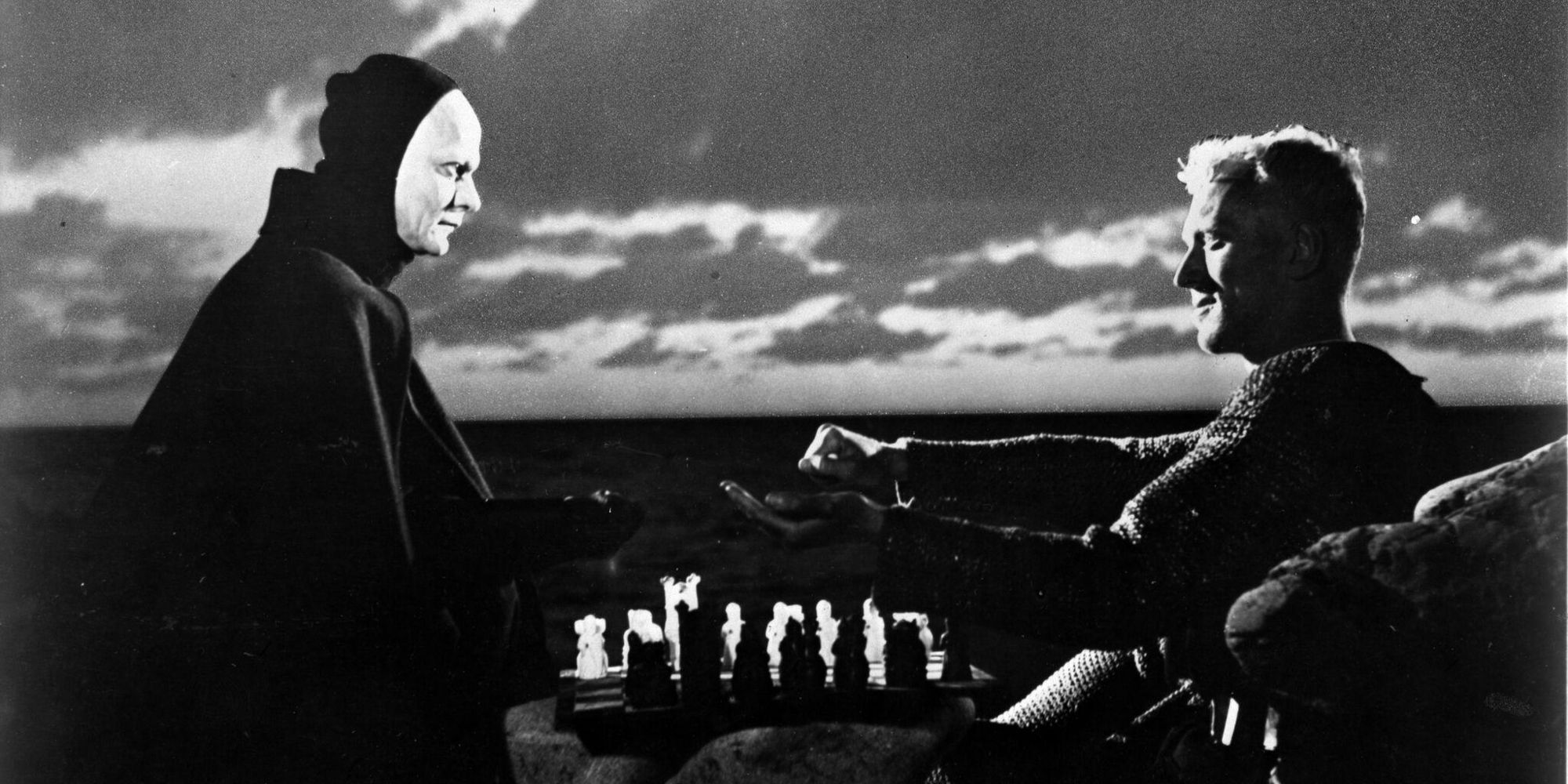 Knight and Death playing chess in Seventh Seal