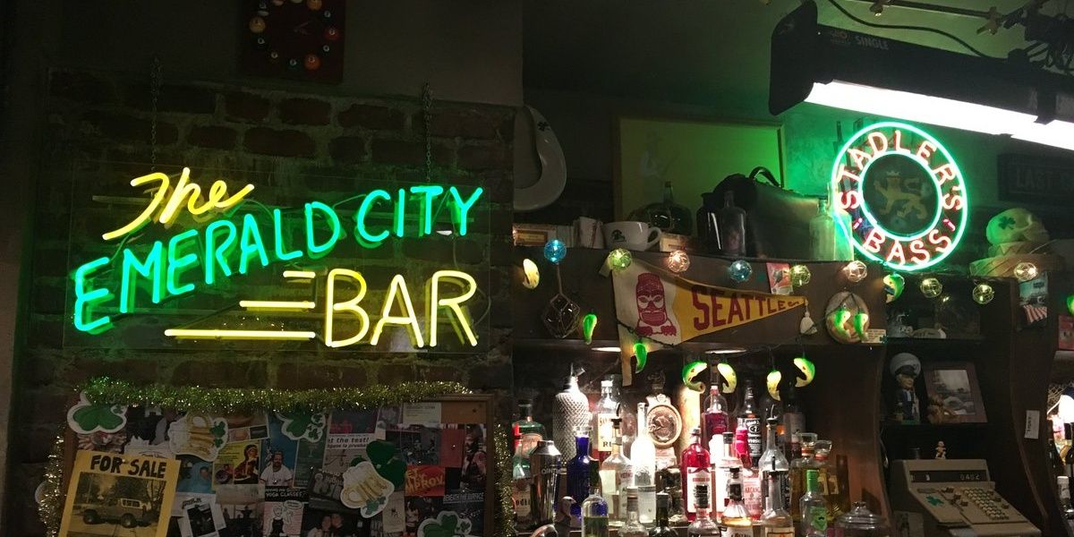 A counter shot of Joe&rsquo;s bar